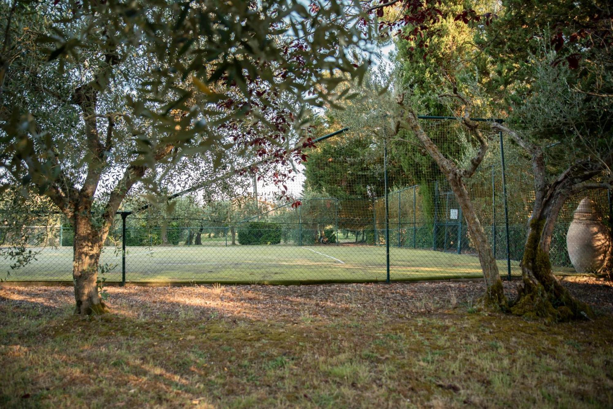 Romitorio di Castiglione del Lago Esterno foto
