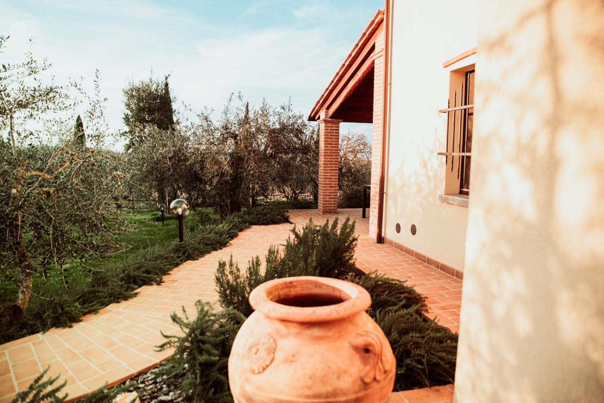 Romitorio di Castiglione del Lago Esterno foto